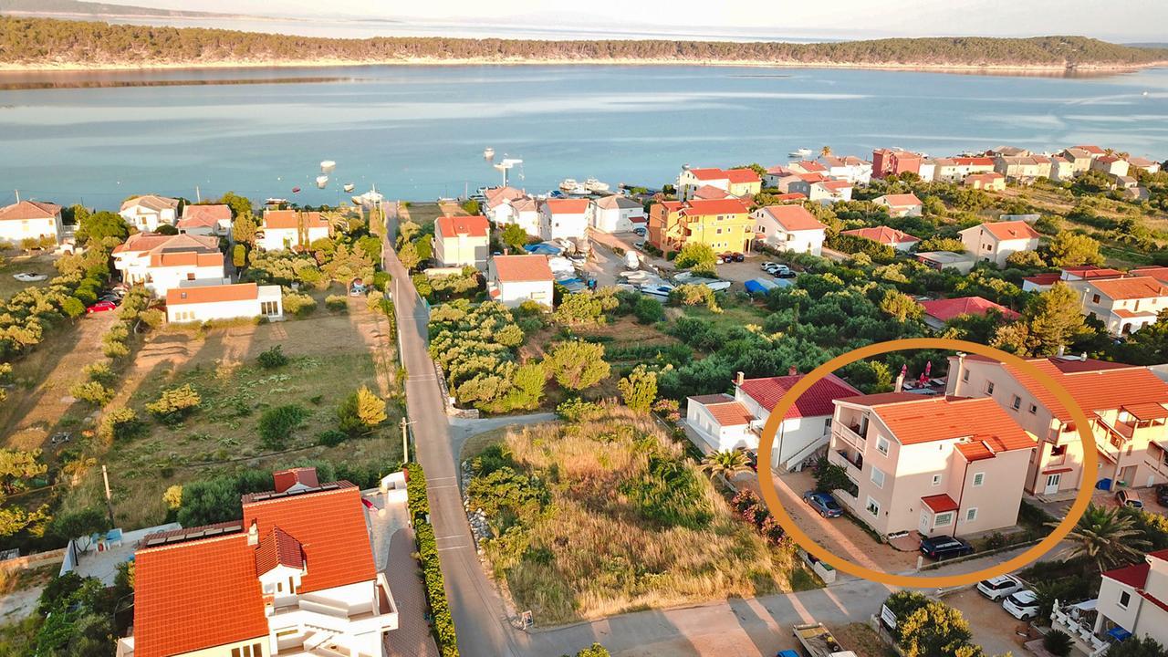 Apartments Jasmin Barbat na Rabu Exterior photo